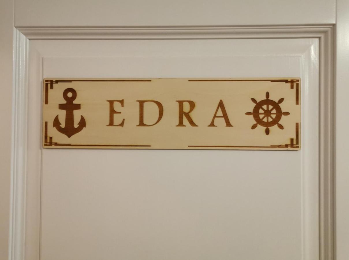 Studio Edra Apartment *