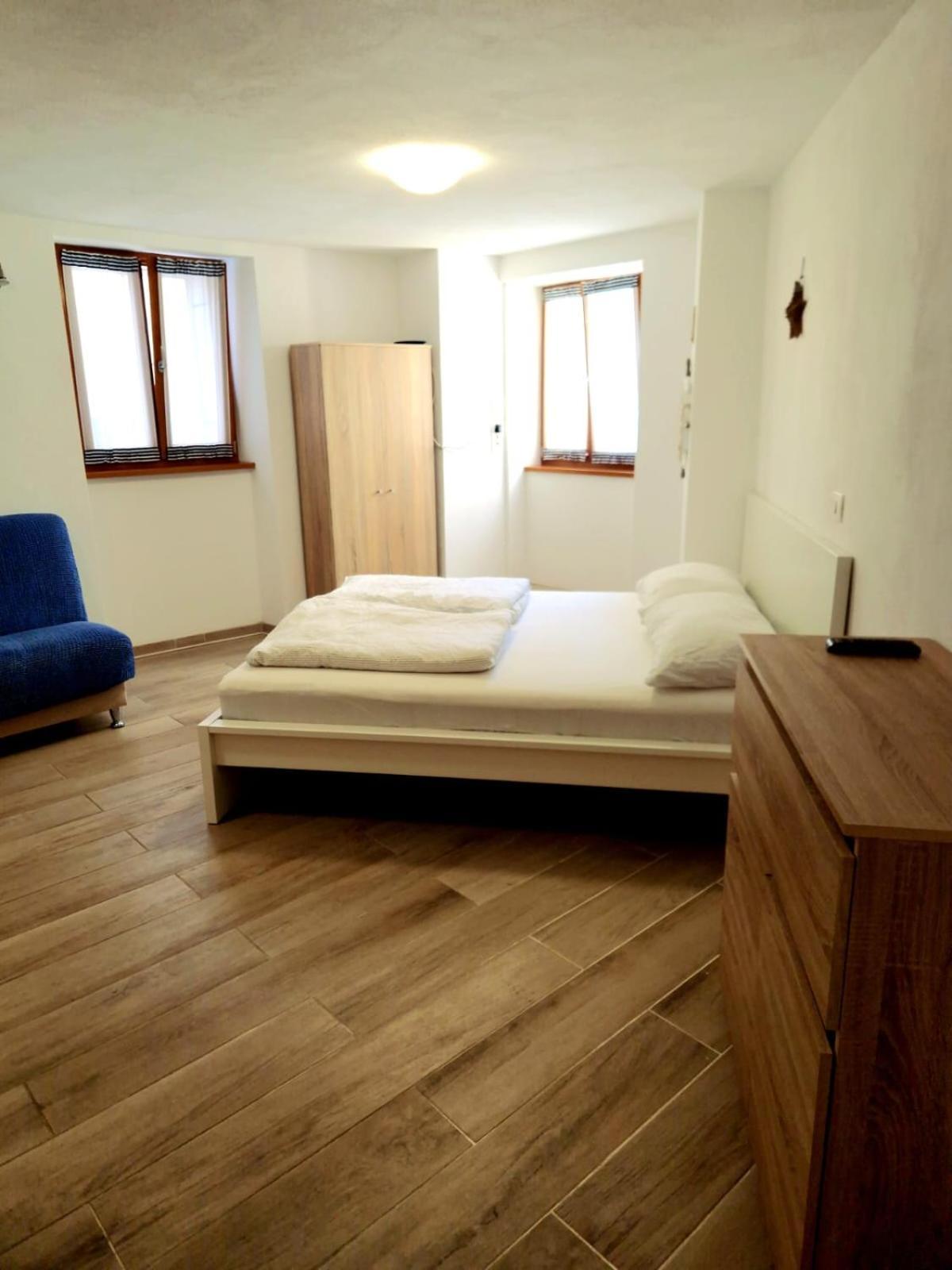 Studio Edra Apartment *